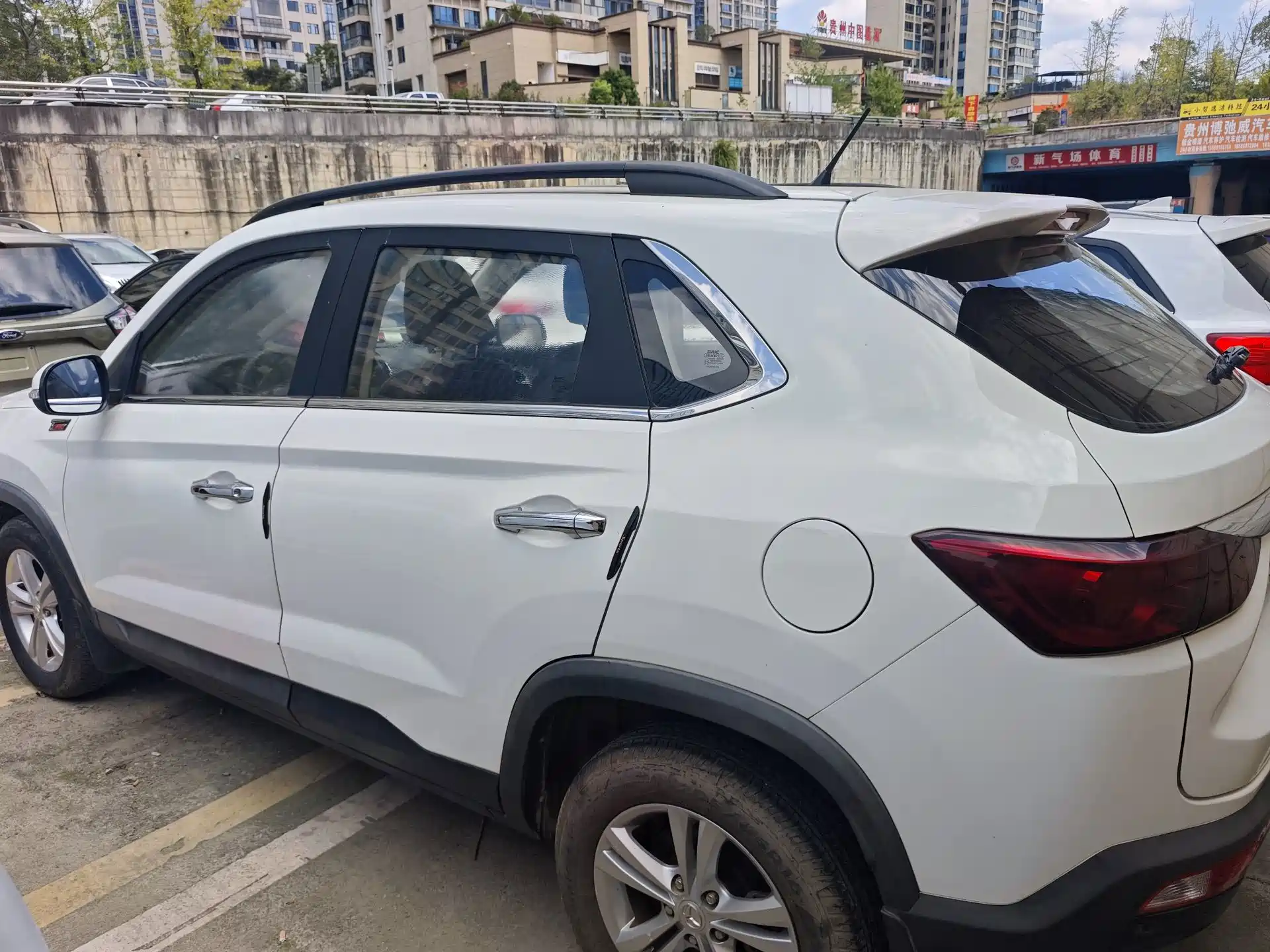 Фото 9 - BAIC Huansu S5