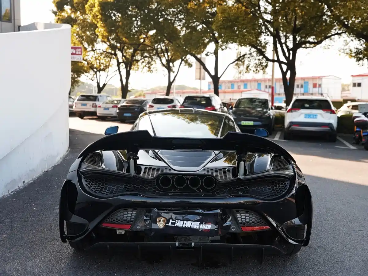 McLaren 720S 2019 4.0T Coupe фото 8