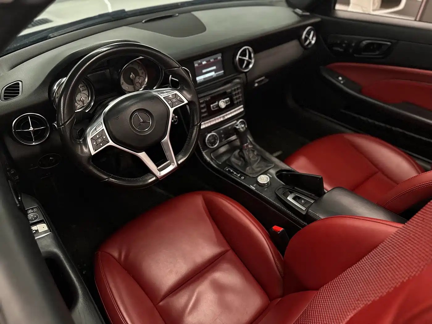 Mercedes-Benz SLK-Class 2011 SLK 200 Fashion фото 22