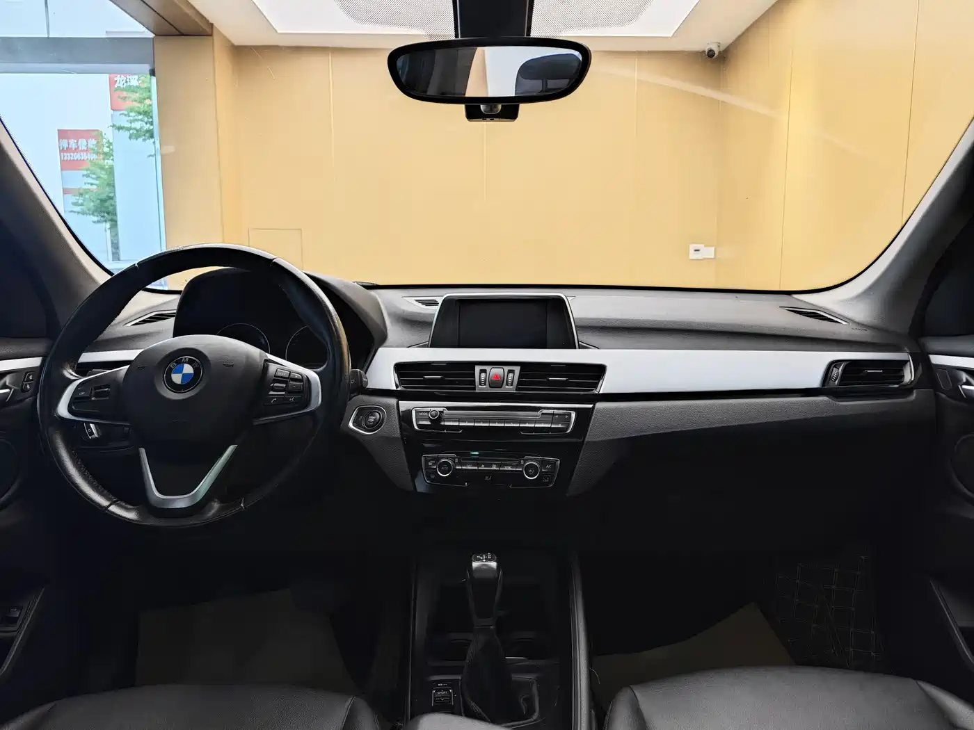 BMW X1 2019 sDrive20Li Leading Model фото 20
