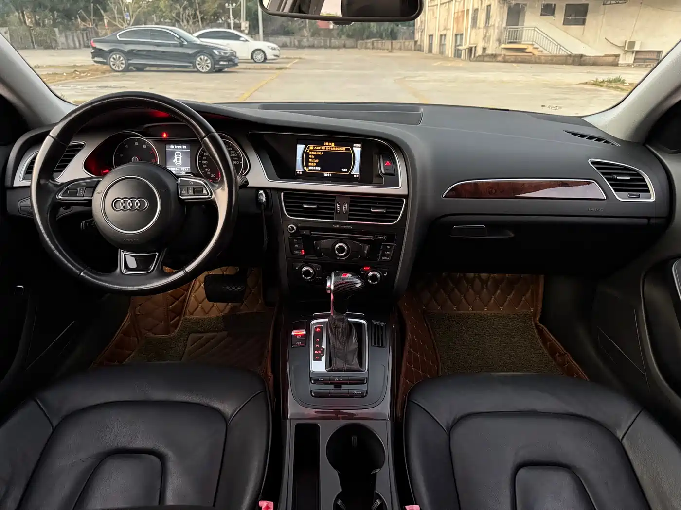 Audi A4L 2015 35 TFSI Auto Comfort фото 10