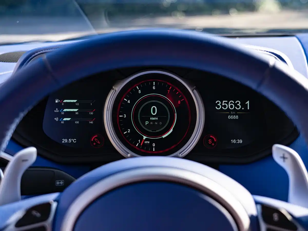 Aston Martin DB11 2022 2022 4.0T V8 Coupe