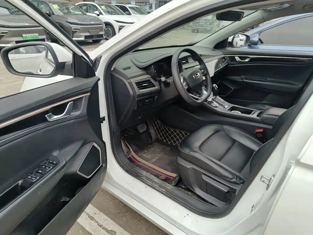 صورة 16 - Geely Emgrand GL