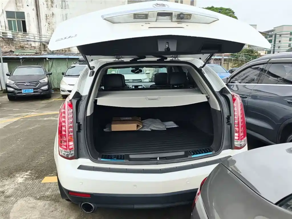 Cadillac SRX 2015 3.0L Comfort фото 19