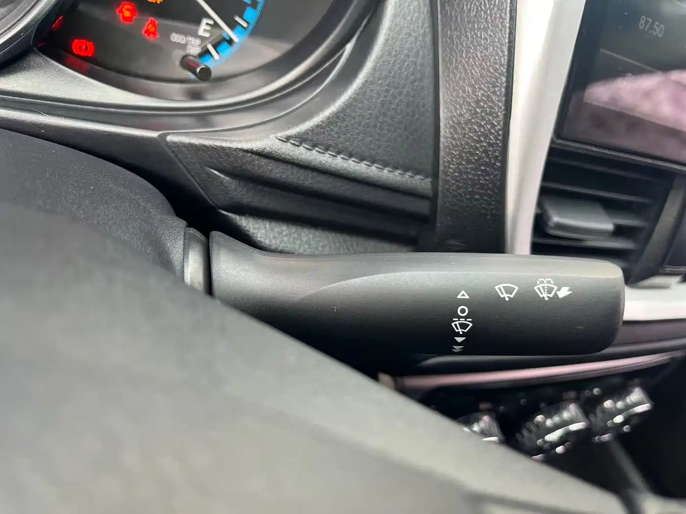 Toyota YARiS L Zhi Xiang 2019 1.5E CVT Charming China VI фото 11