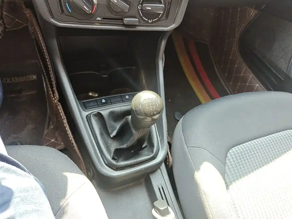 Volkswagen Santana 2019 1.5L Manual Trend China VI фото 14