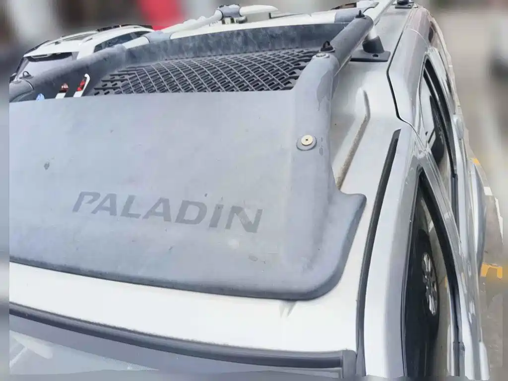 Nissan Paladin 2011 2008 2.4L 2WD Standard
