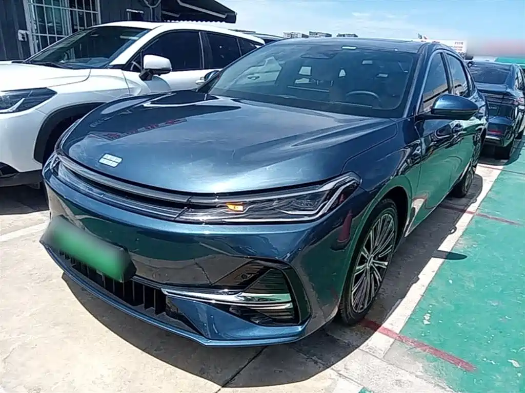 Geely Galaxy A7 2025 EM-i