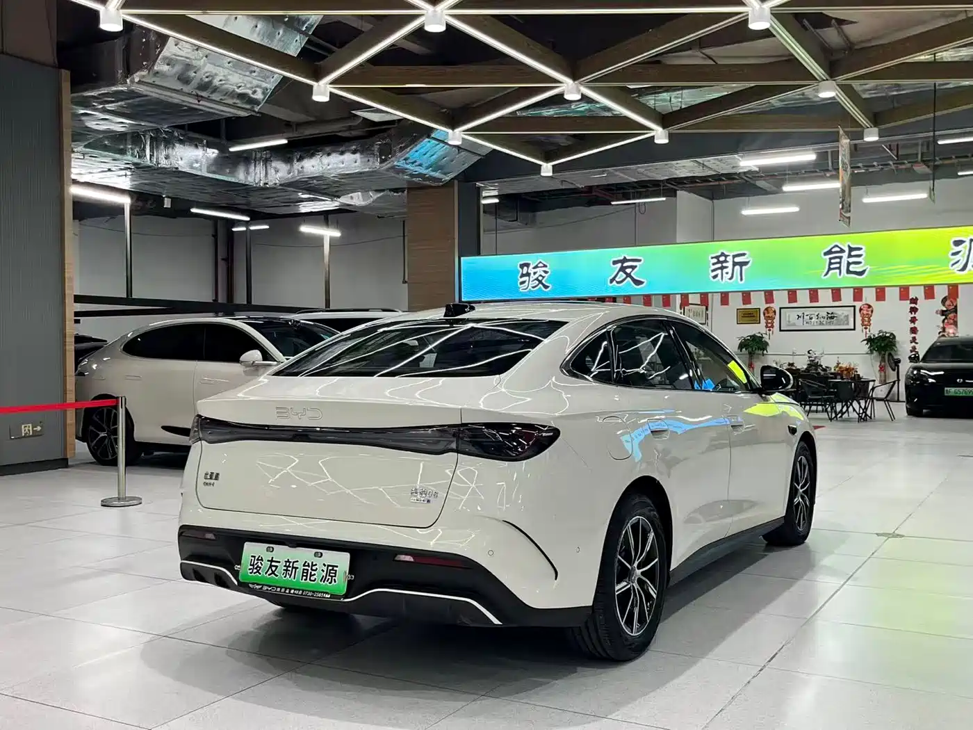 BYD Seal 06 New Energy 2025 DM-i Smart Drive Edition 120KM Luxury фото 5