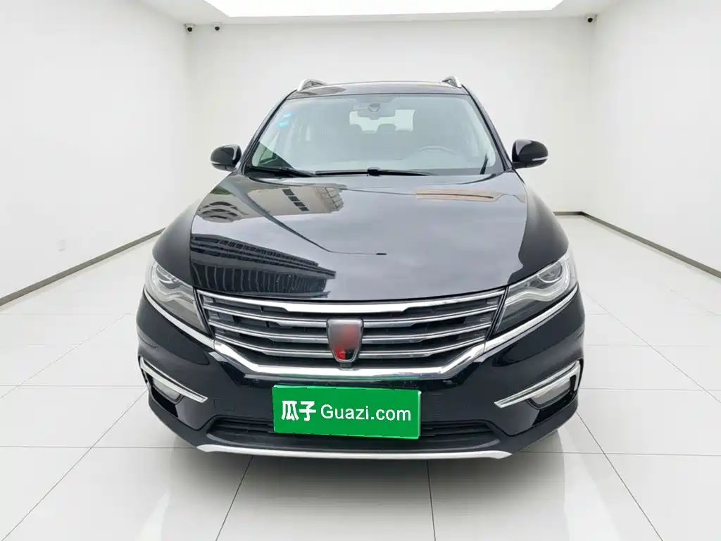 Фото 24 - Roewe RX5