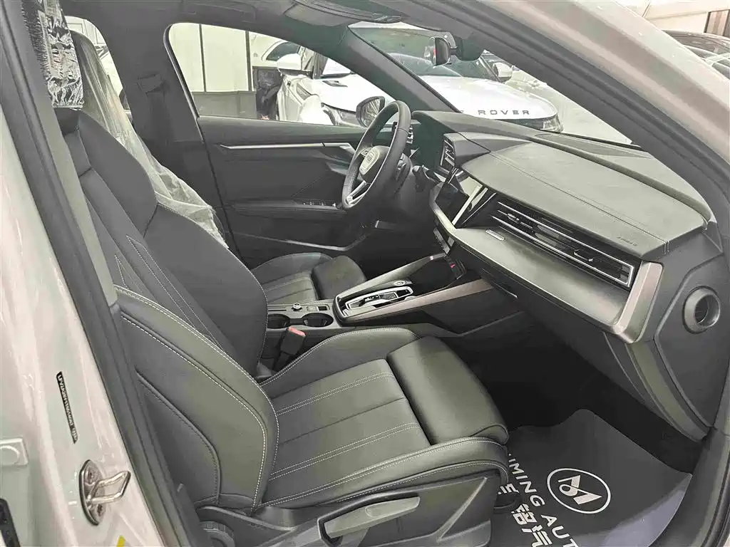 Audi A3 2026 2025 Model A3L Limousine 35TFSI Flying Joy Edition