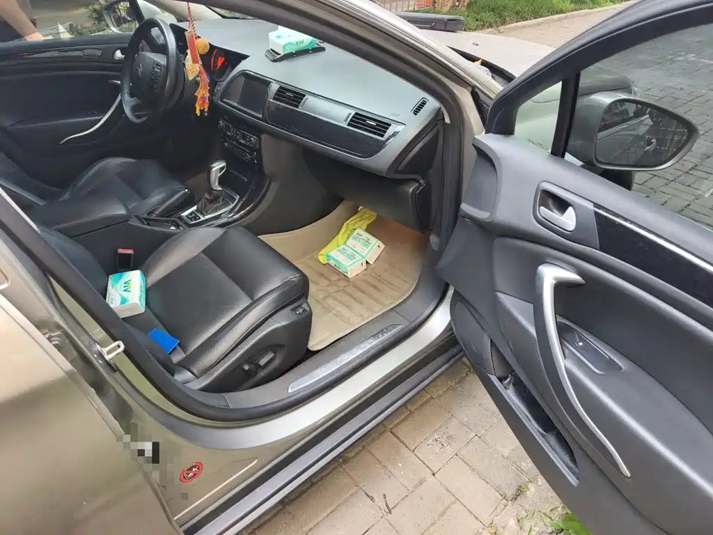 Photo 22 - Citroën C5