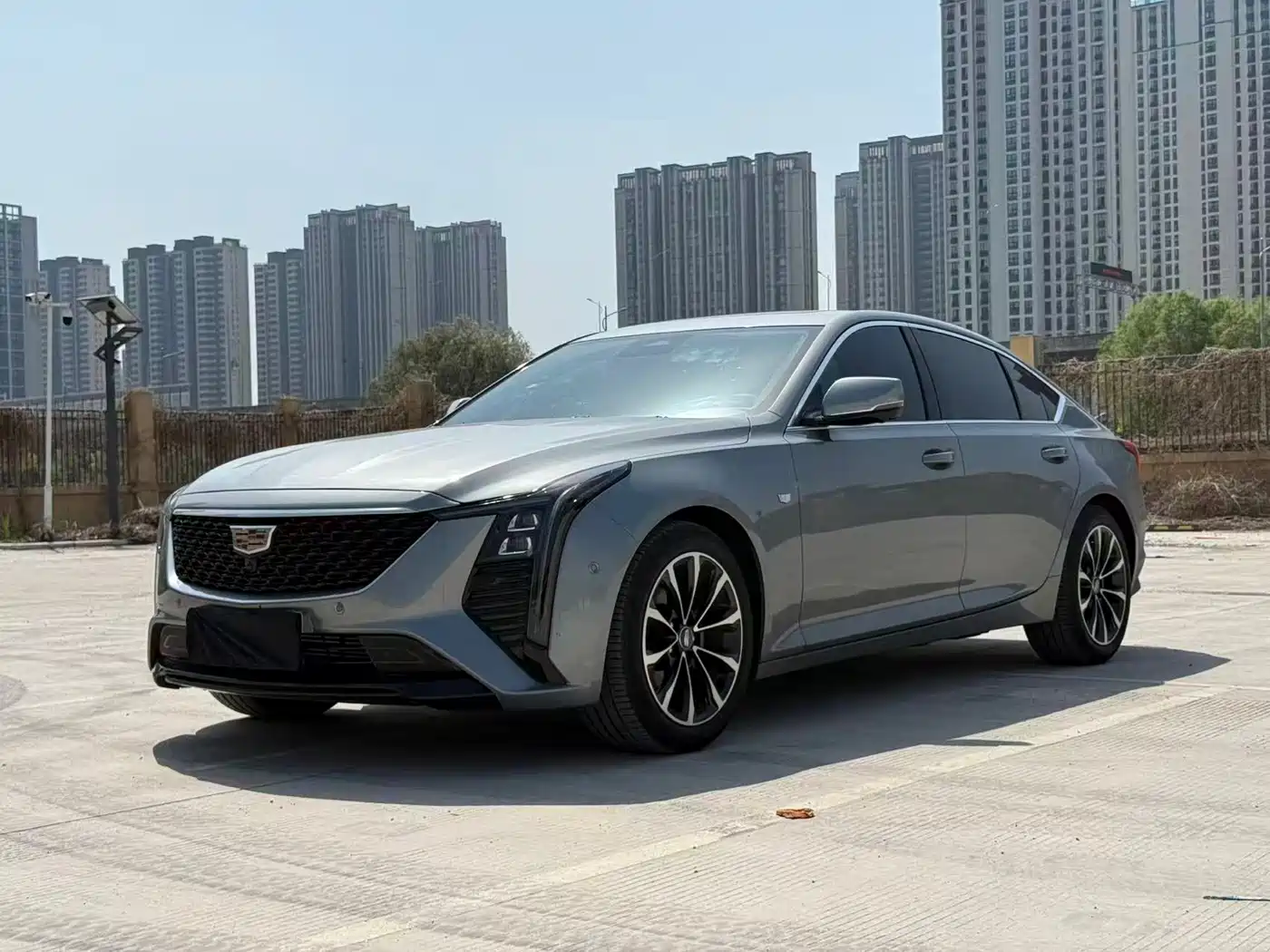 Cadillac CT5 2025 Model 28T Urban Sport Edition