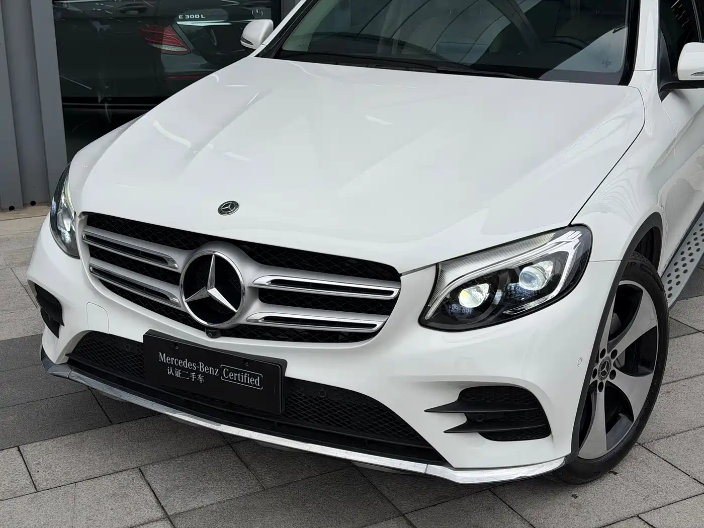 Mercedes-Benz GLC 2018 GLC 300 4MATIC Dynamic фото 2
