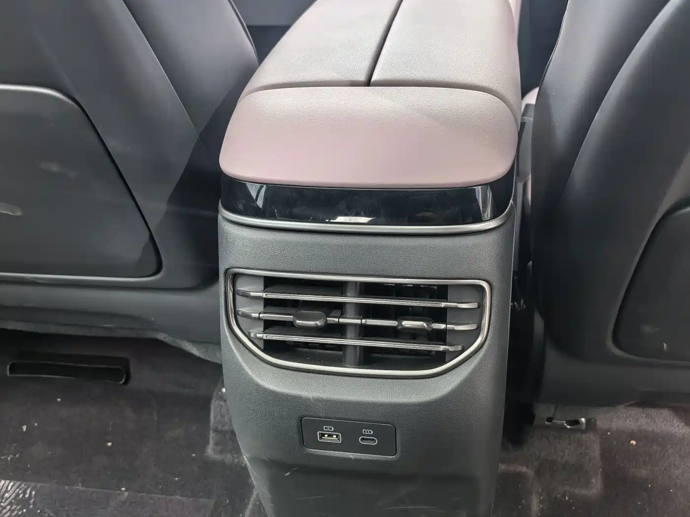 Hongqi Tian Gong 08 2025 2025 680 Ultra AWD