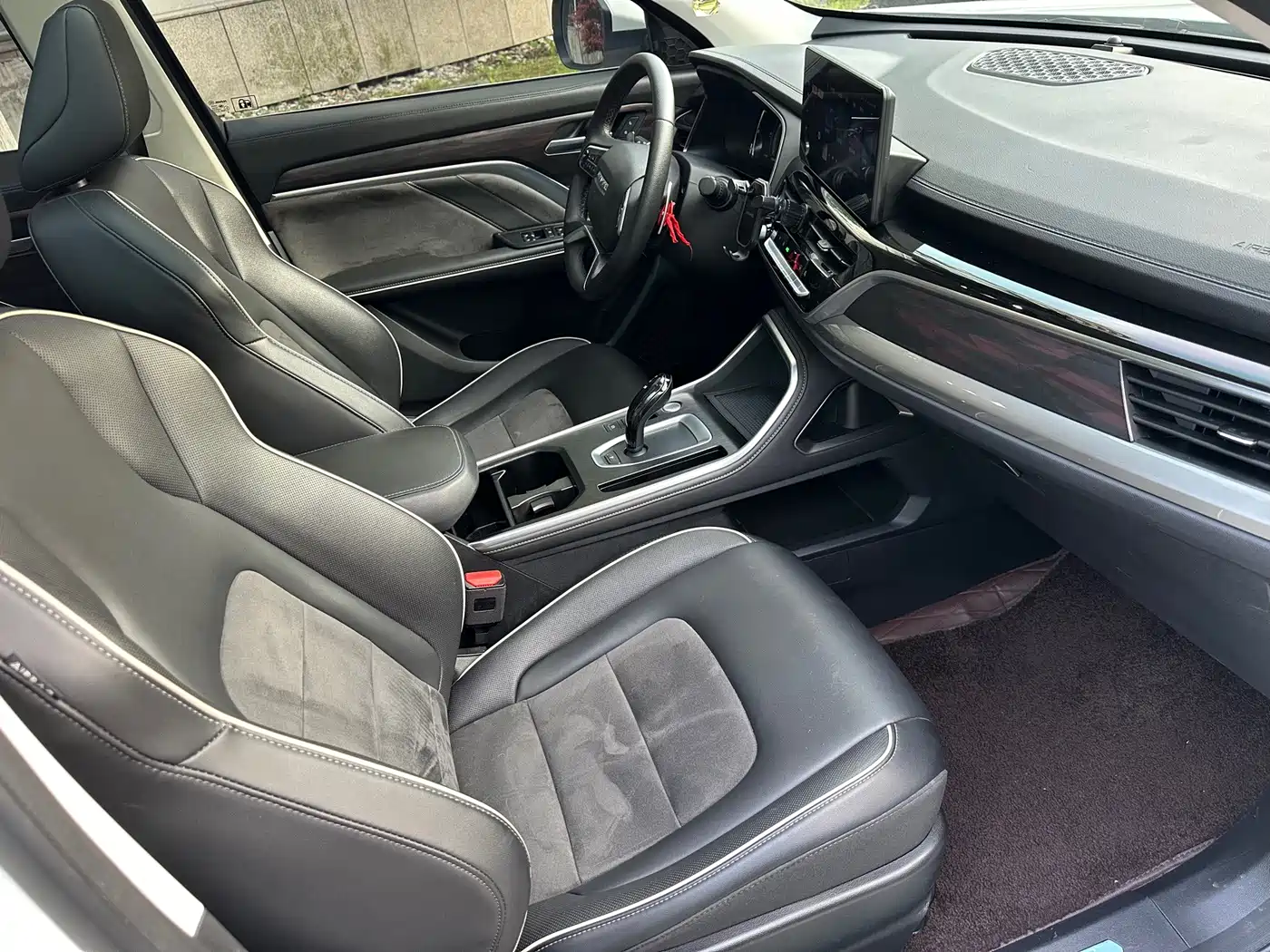 Фото 6 - Haval H6