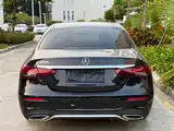 Фото 4 - Mercedes-Benz E-Class