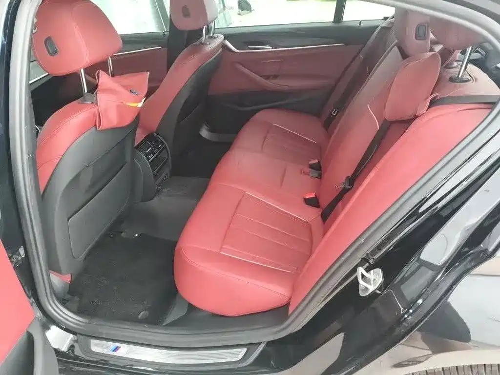Фото 4 - BMW 5 Series