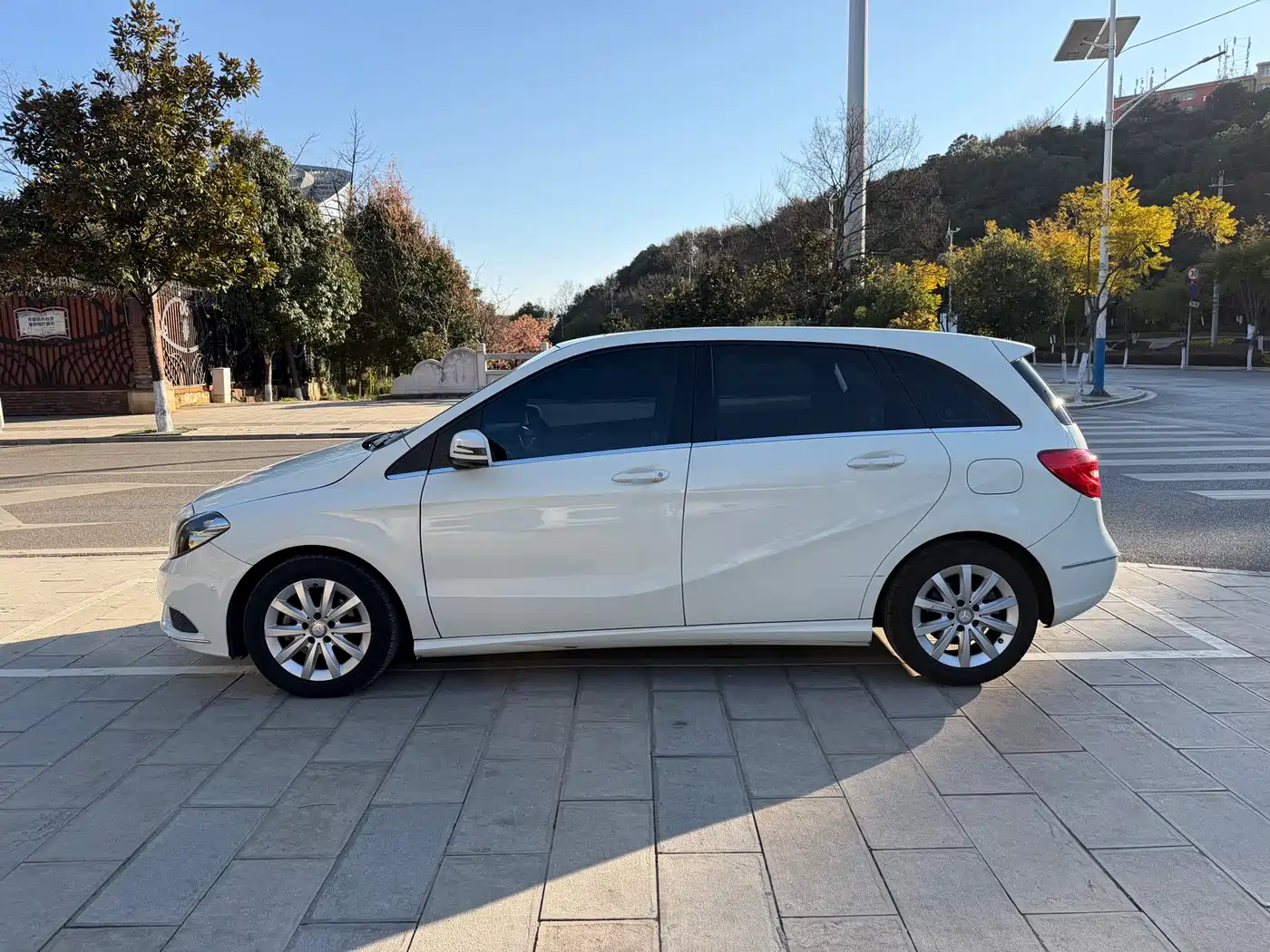 Mercedes-Benz B-Class 2012 B 180 фото 11