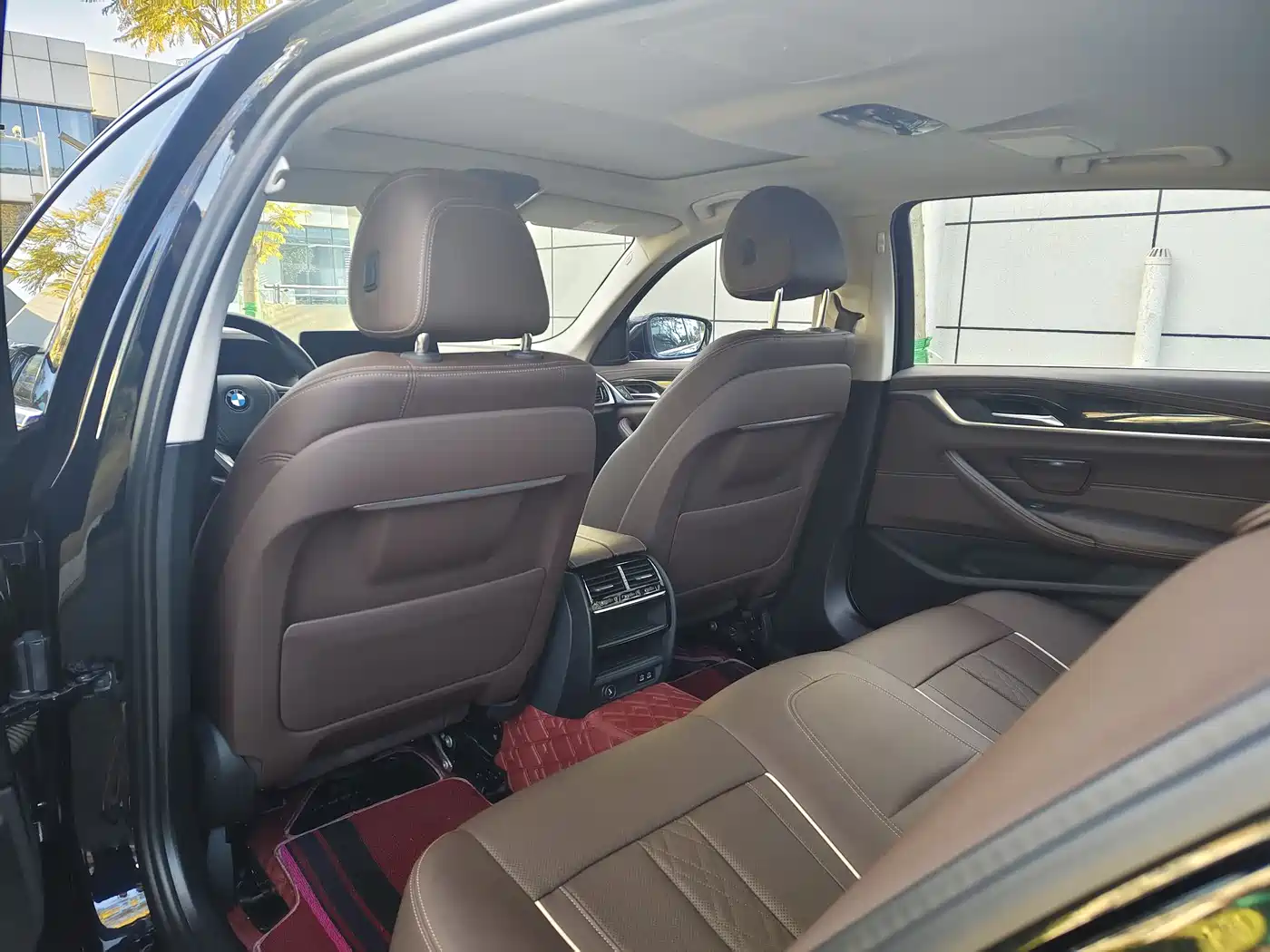 BMW 5 Series 2021 525Li Luxury Package фото 7