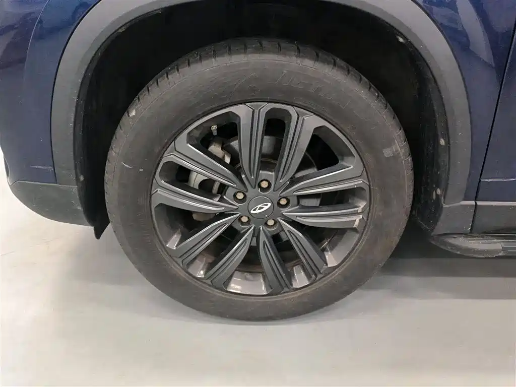Фото 21 - Chery Tiggo 8