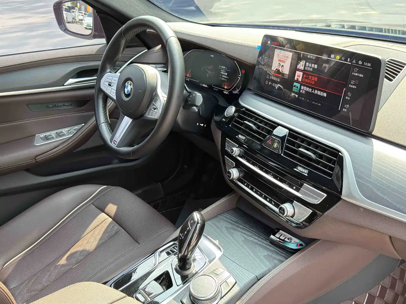BMW 5 Series 2023 Facelift 530Li Leading M Sport Package фото 8