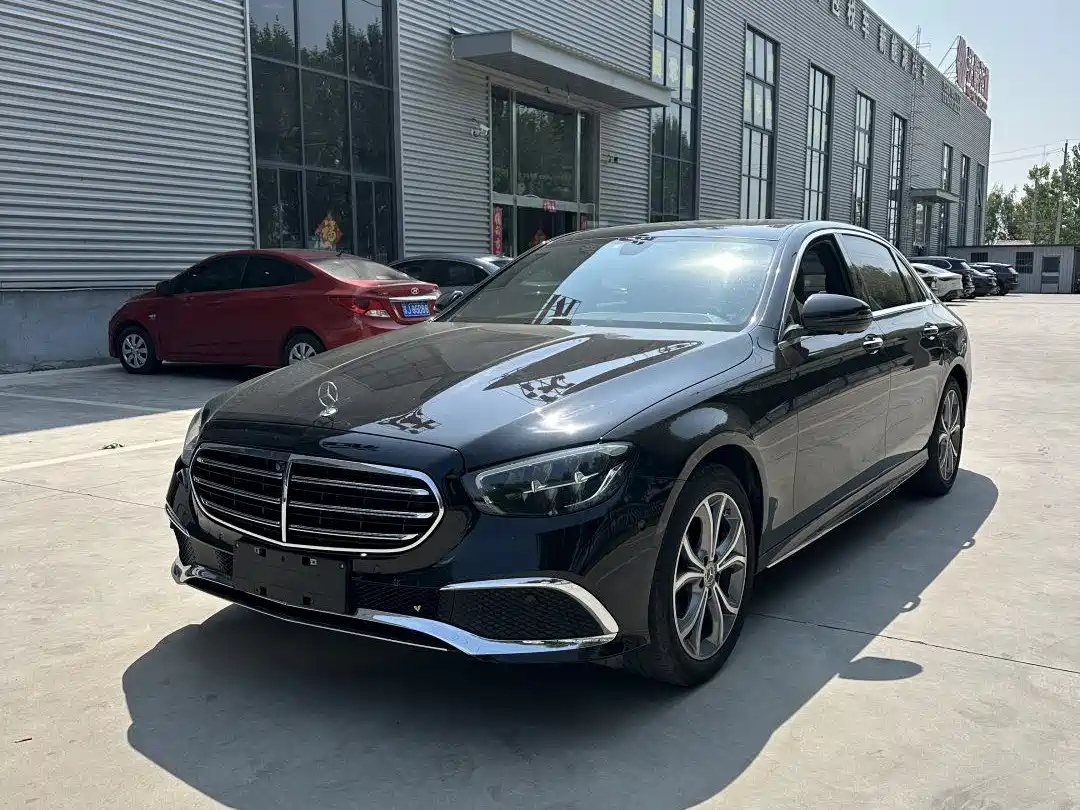  E CLASS