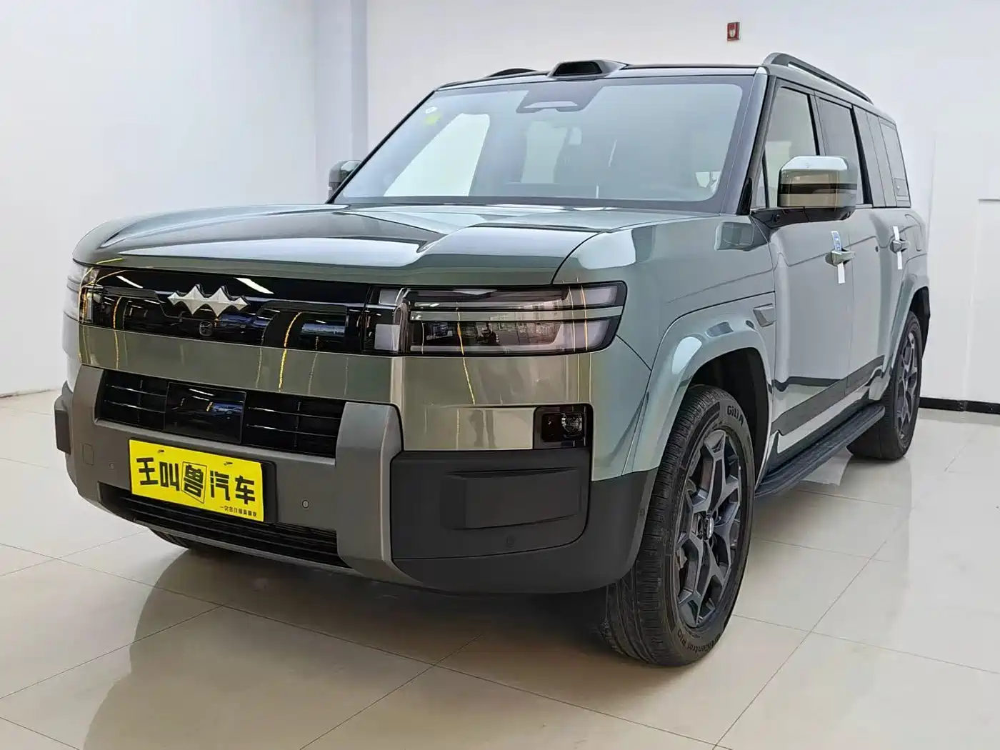 Fang Cheng Bao Titanium 7 2025 — пригон из Китая