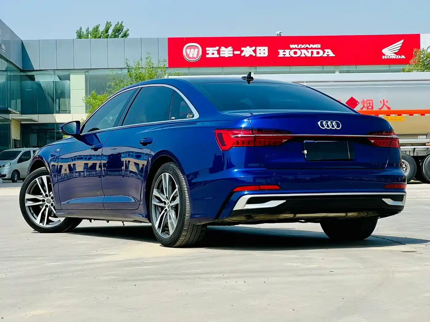 Audi A6L 2019 45 TFSI Premium Dynamic фото 7