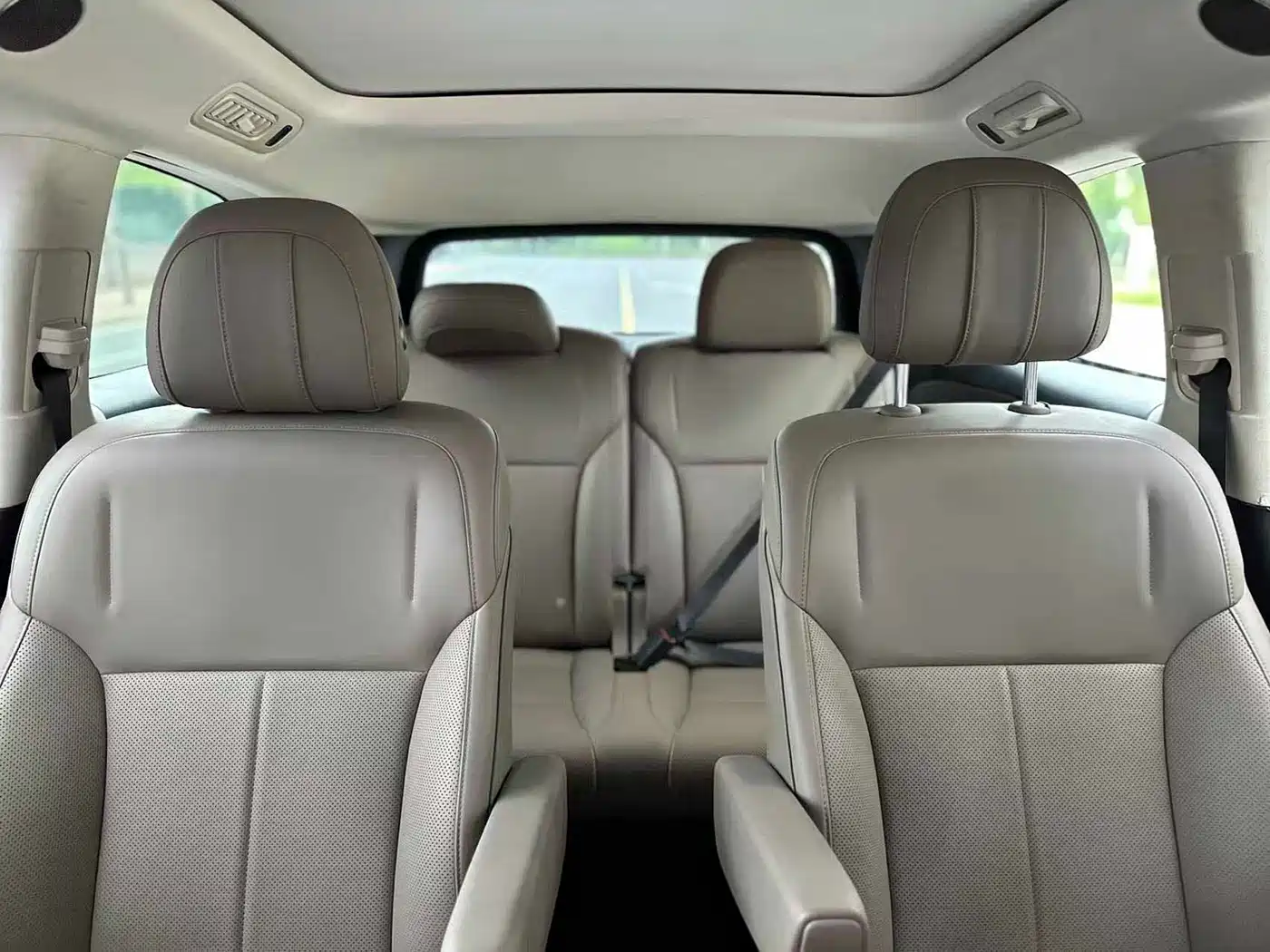 Li Auto Li i8 2026 2025 Standard Edition