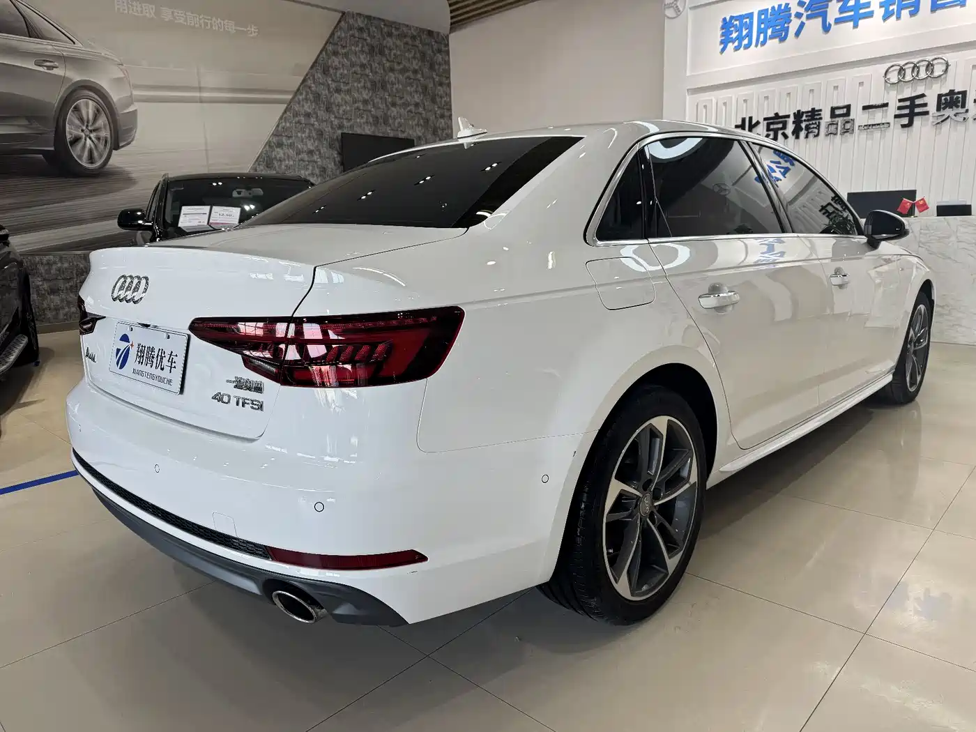 Audi A4L 2018 30th Anniversary 40 TFSI Sport фото 4