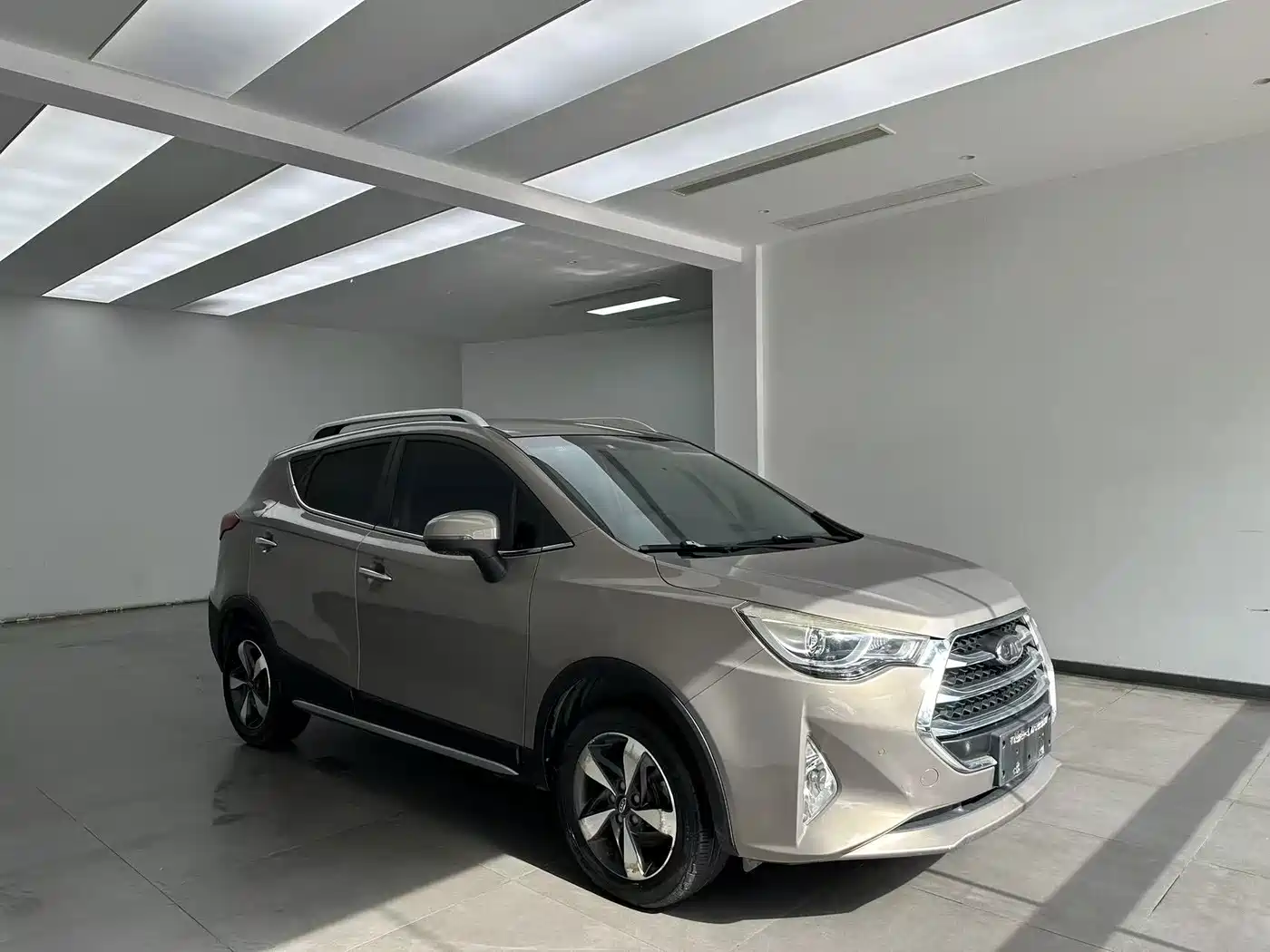 JAC Refine S3 2017 2017 1.6L Manual Luxury Smart