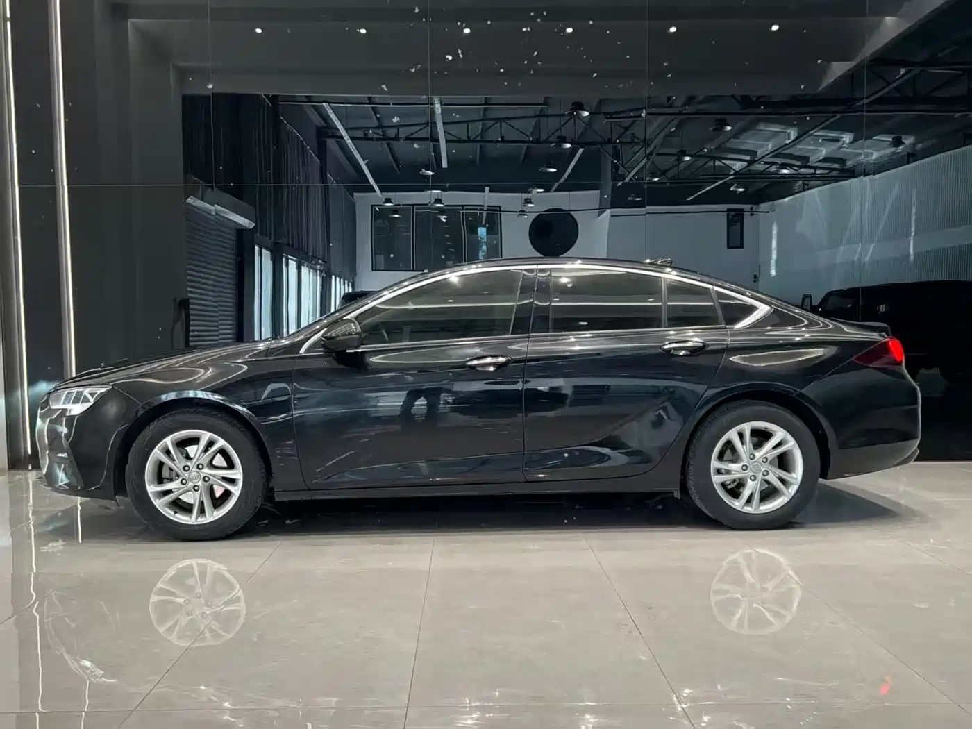Buick Regal 2020 552T Elite фото 4
