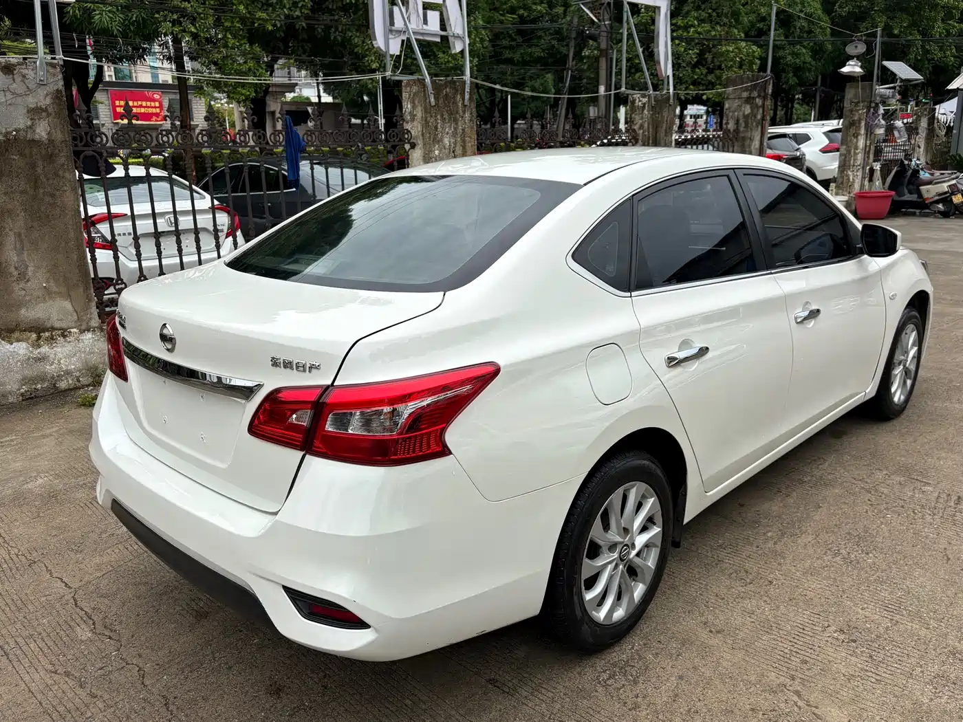 Nissan SYLPHY, миниатюра 9