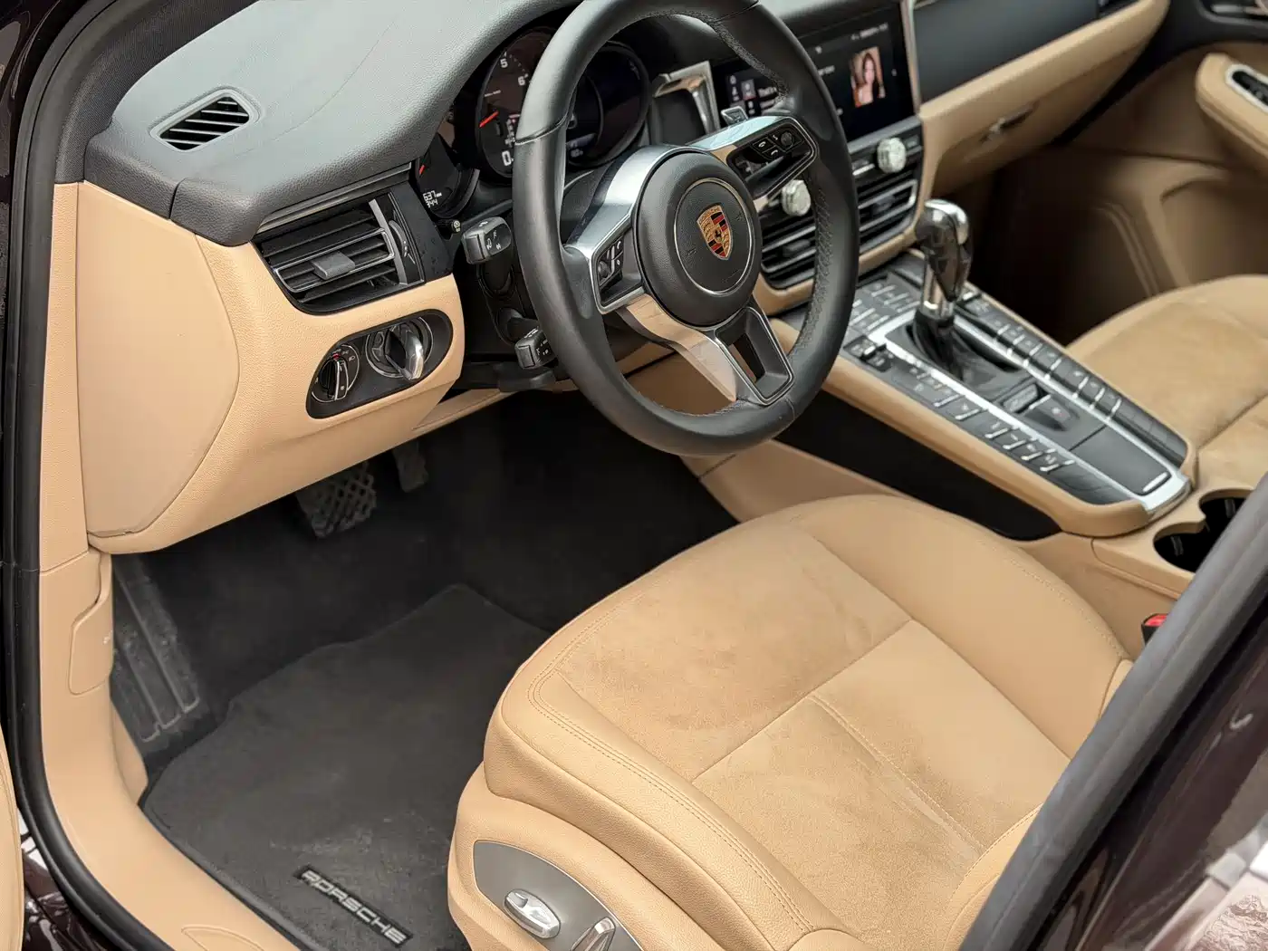 Porsche Macan 2020 Macan 2.0T фото 8