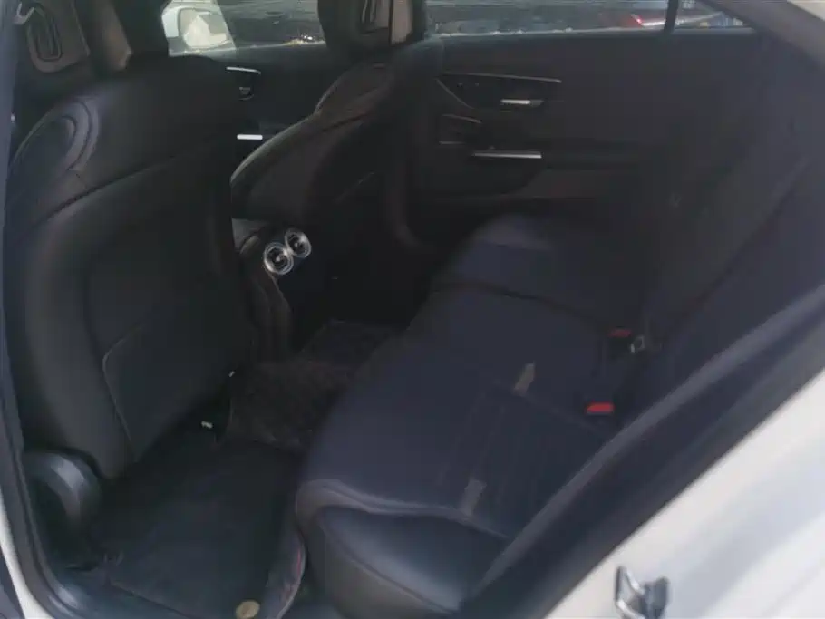 Mercedes-Benz C-Class 2024 Facelift C 260 L Sport фото 11