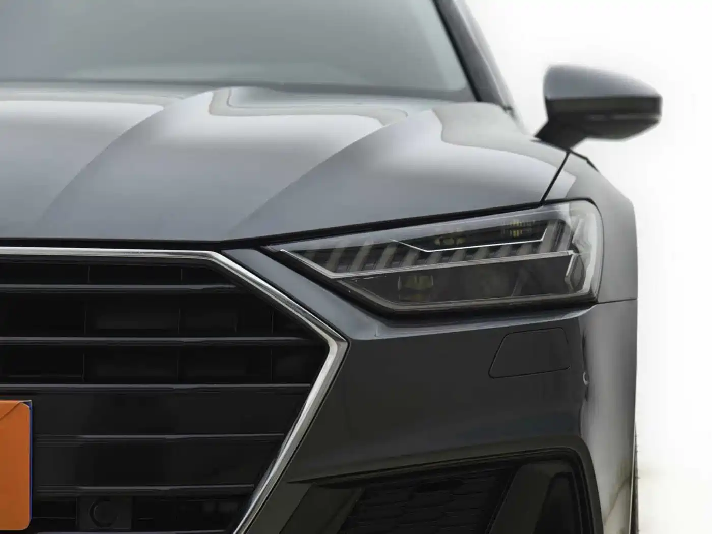 Audi A7 2023 Model 45 TFSI Premium Selection Edition фото 2
