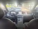 Фото 4 - Geely Monjaro
