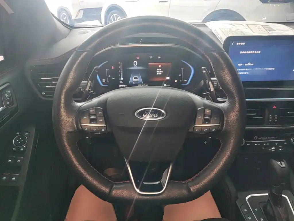Ford Focus 2023 2022 Hatchback EcoBoost 180 Automatic ST Line