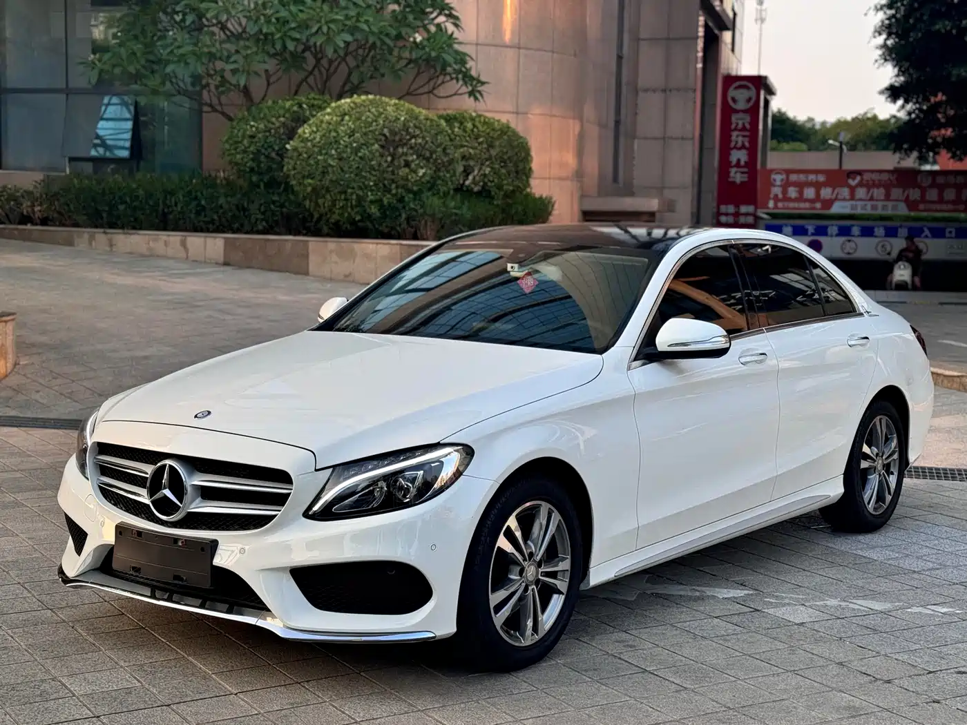 Mercedes-Benz C-Class 2016 C 200 L Sport фото 2