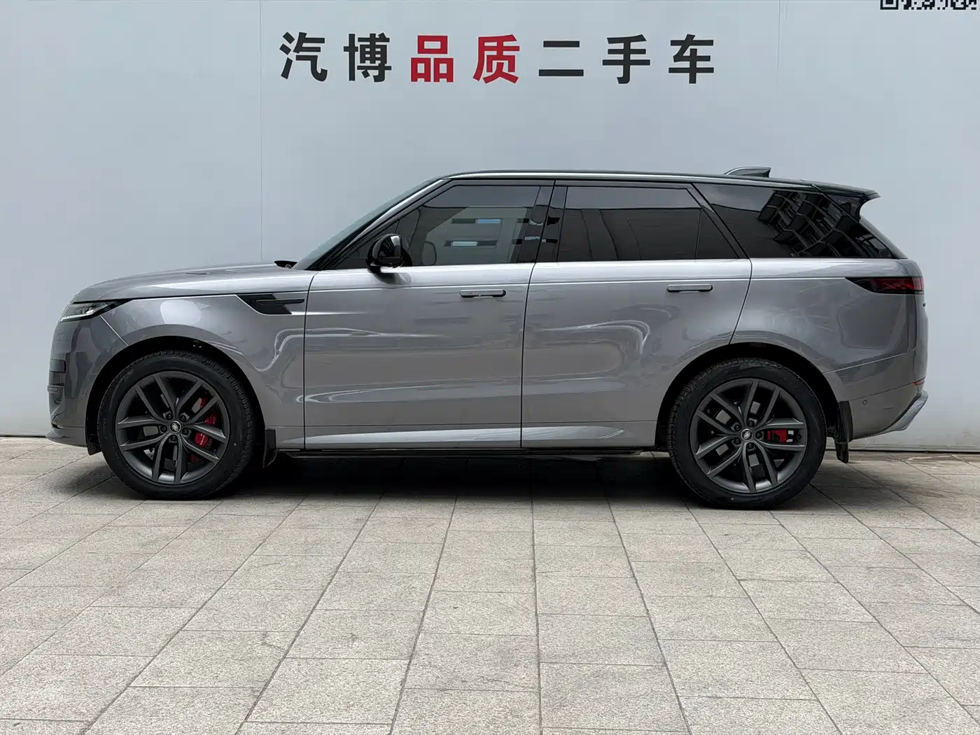 Land Rover Range Rover Sport 2025 2025 400PS Dynamic SE