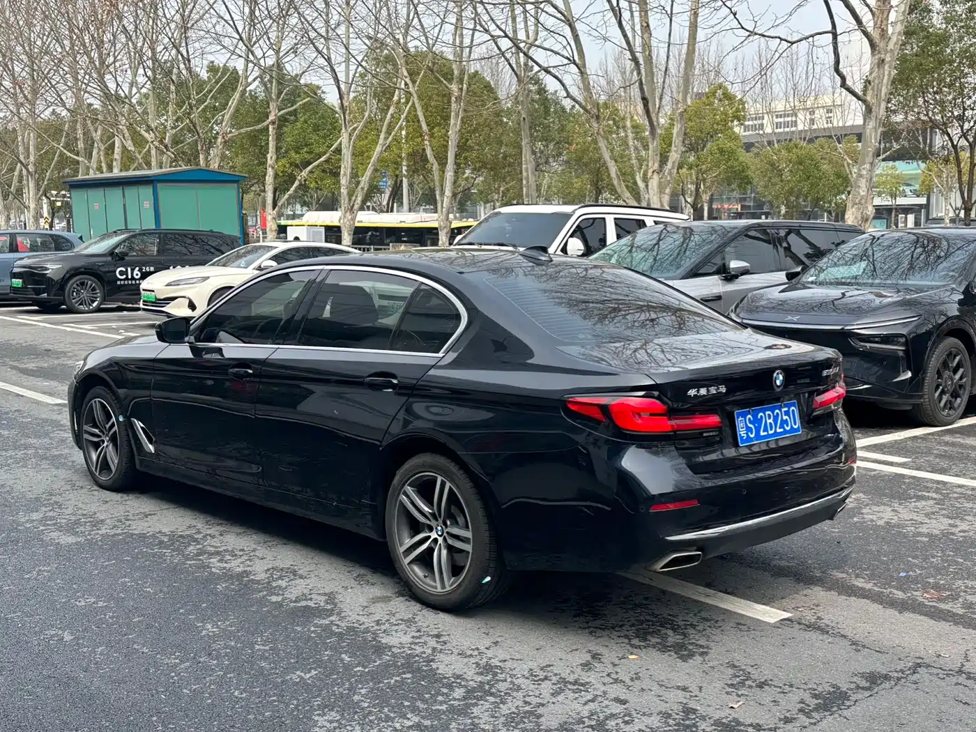 BMW 5-SERIES