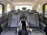 Фото 17 - Toyota Vellfire