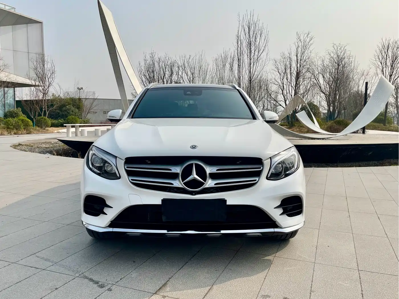 Mercedes-Benz GLC 2018 GLC 300 4MATIC Dynamic фото 2