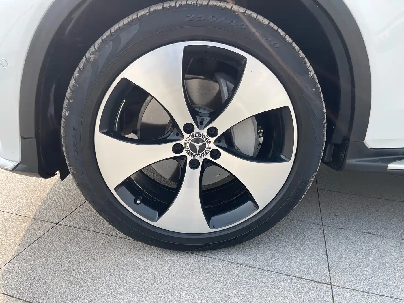 Mercedes-Benz GLC 2018 GLC 300 4MATIC Dynamic фото 23