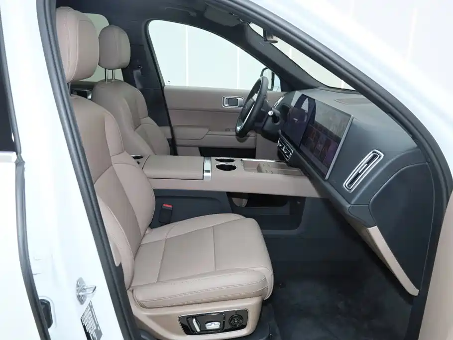 Li Auto Li L8 2026 2025 Max Smart Renewal Edition