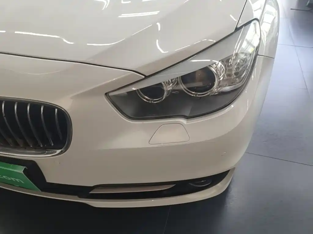 Photo 24 - BMW 5 Series GT