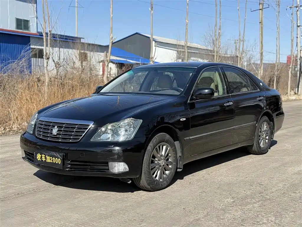 Toyota Crown 2006 2.5L Royal Leather Edition фото 2