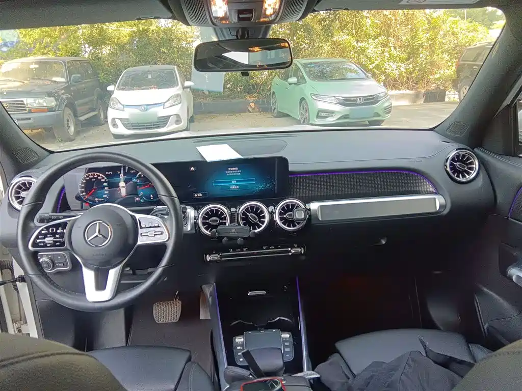 Mercedes-Benz GLB 2022 Model GLB 200 Dynamic Edition фото 20