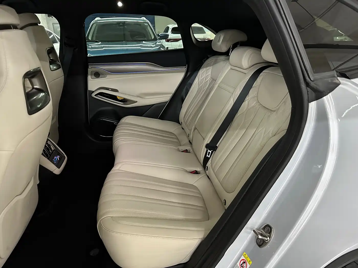 BYD Song L EV 2024 Model 662km Excellence фото 17